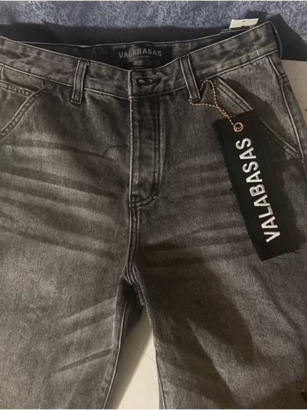 Men's Gray Washed Jeans